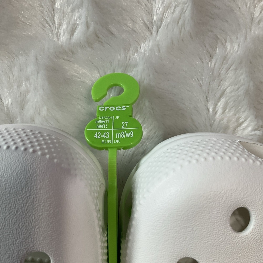 Crocs Classic Clog  White Mens Size 9 Womens Size 11 Slip On Comfort Lightweight - Picture 9 of 9